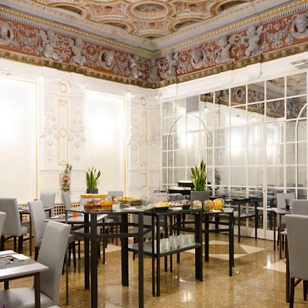 Hotel Traiano Roma Esterno foto