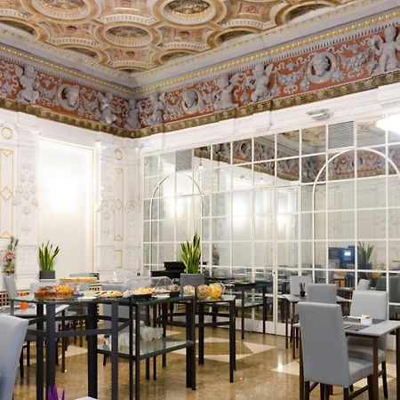 Hotel Traiano Roma Esterno foto