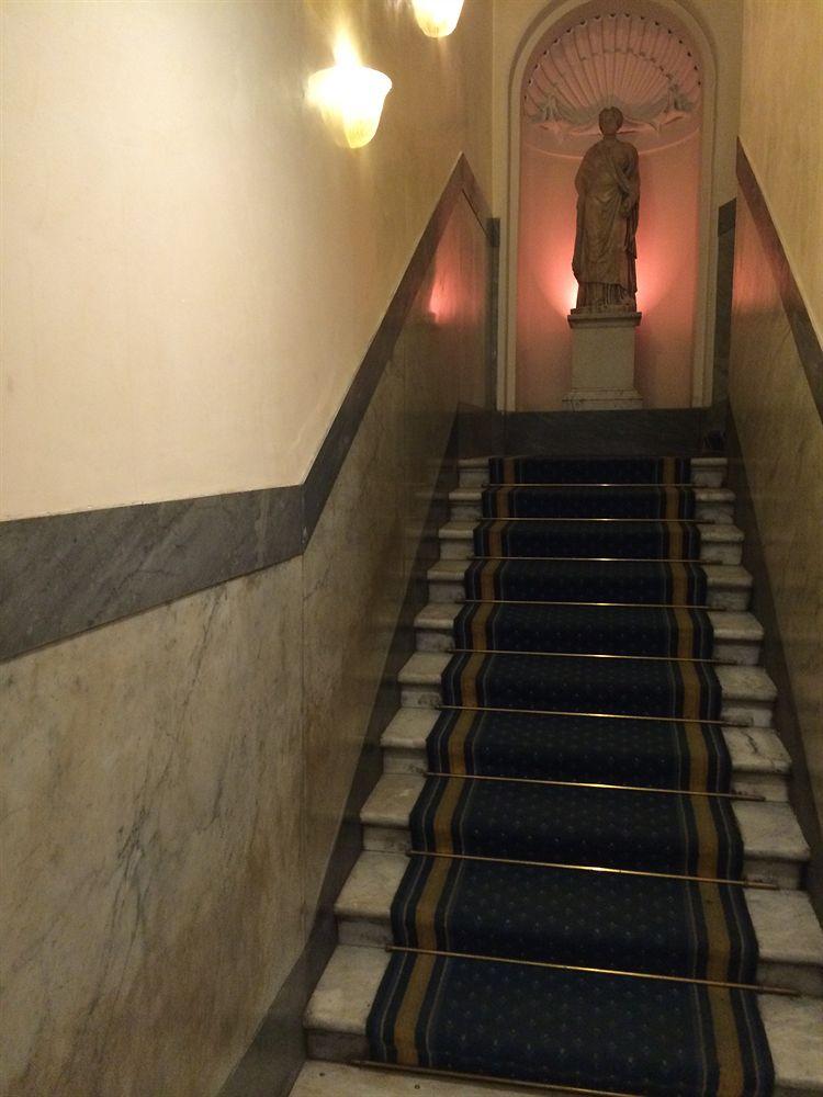 Hotel Traiano Roma Esterno foto