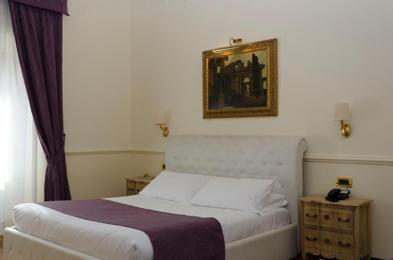 Hotel Traiano Roma Esterno foto