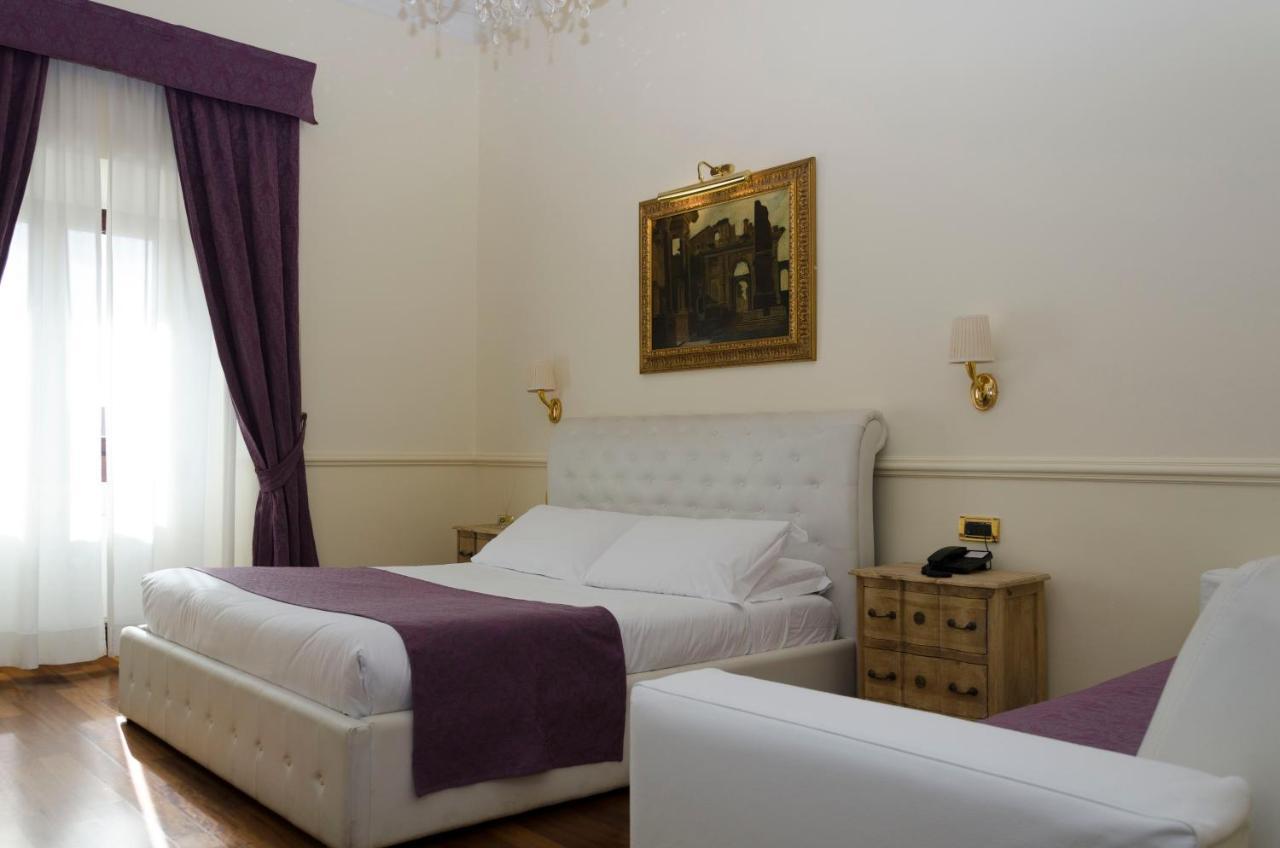 Hotel Traiano Roma Esterno foto