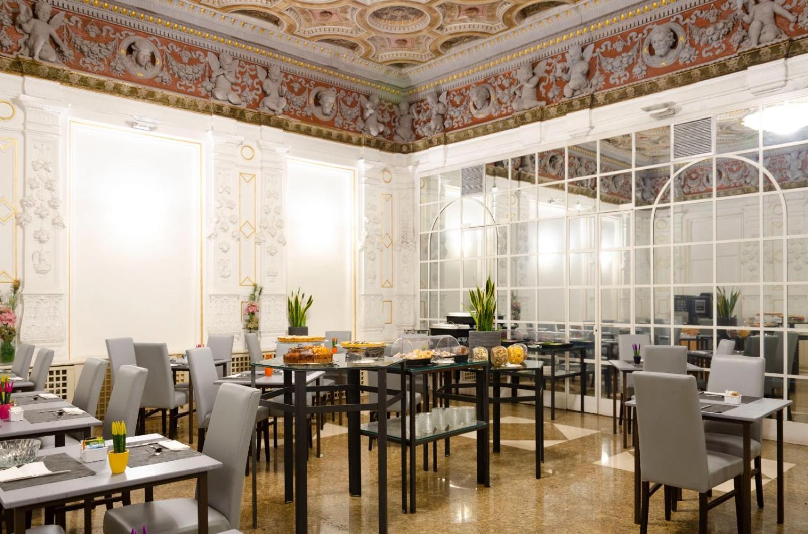 Hotel Traiano Roma Esterno foto