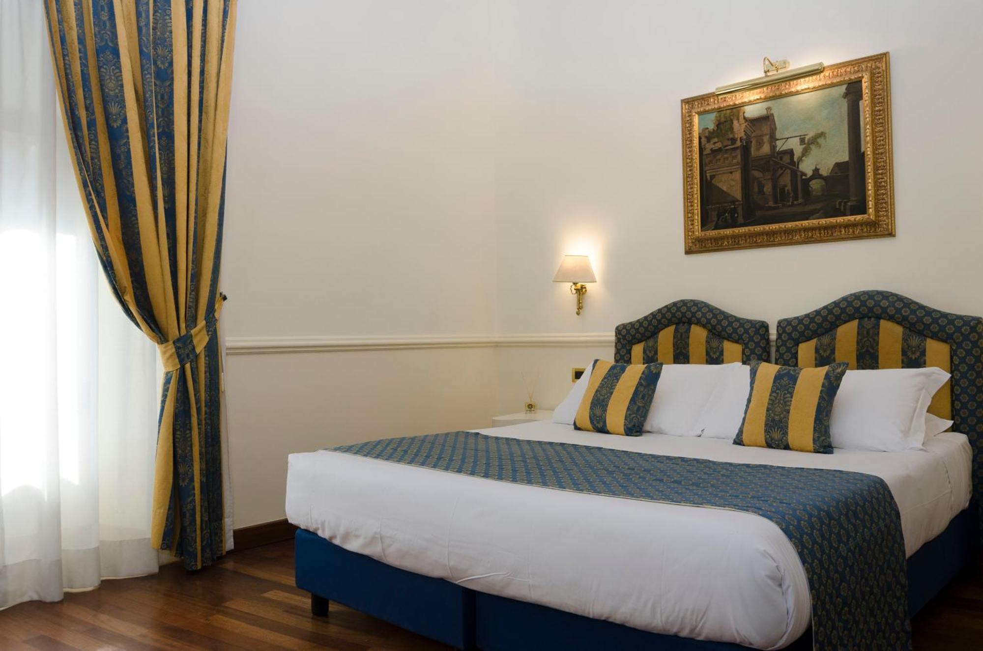 Hotel Traiano Roma Esterno foto