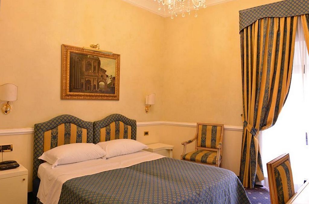Hotel Traiano Roma Esterno foto