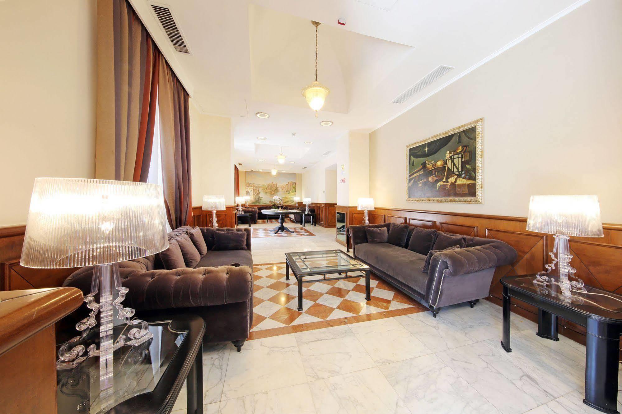 Hotel Traiano Roma Esterno foto