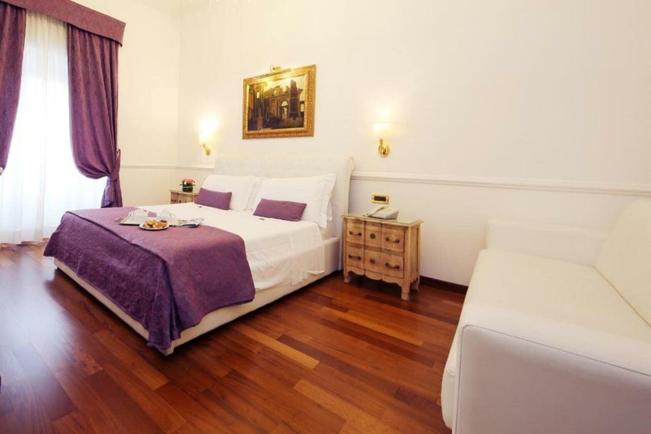 Hotel Traiano Roma Esterno foto